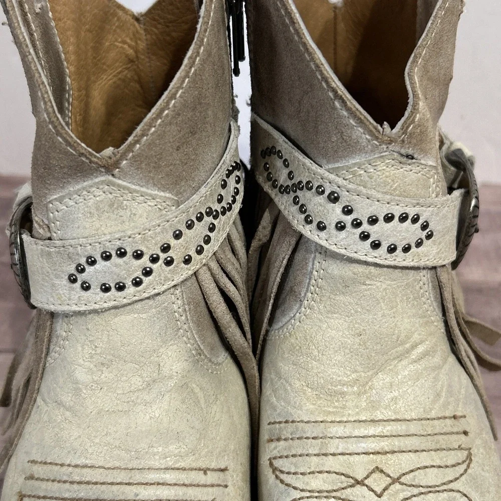Sterling River beautiful boot